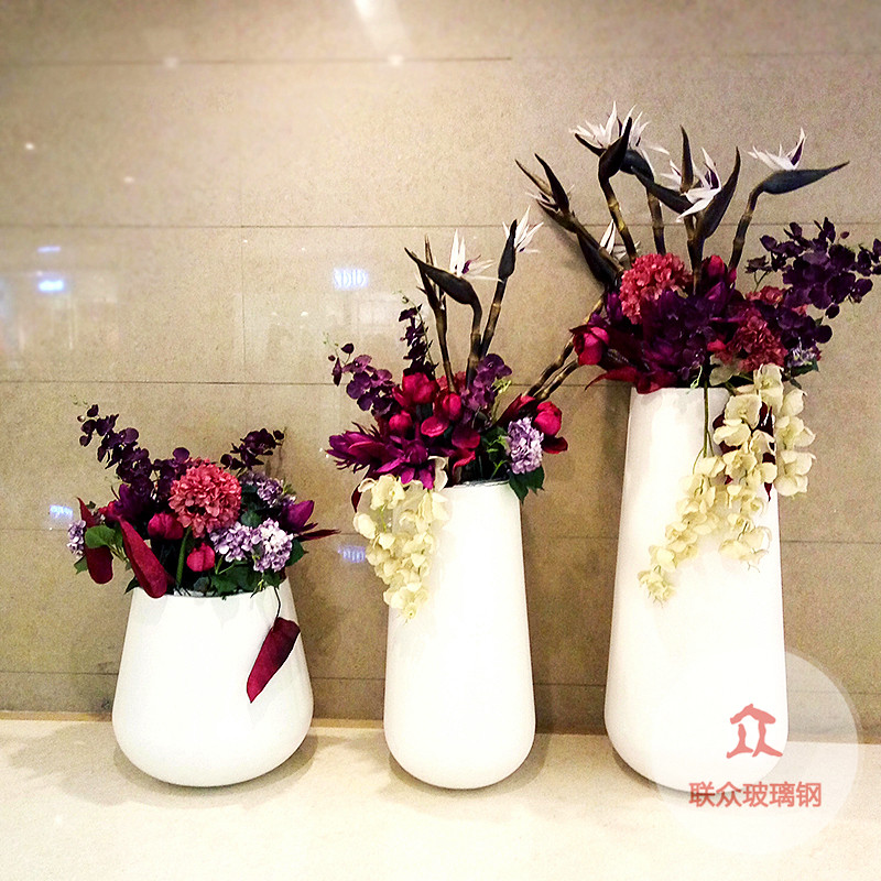 可乘坐的大型玻璃鋼花盆提升上海商場購物體驗(yàn)